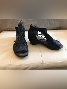 Blue Laser-Cut Lace-Up Low Heel Sandals